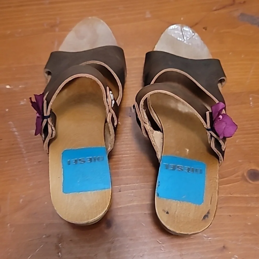 VINTAGE DIESEL WOMEN'S BROWN LEATHER AND WOOD BLOCK HEEL SANDAL SZ 6 - Picture 3 of 9